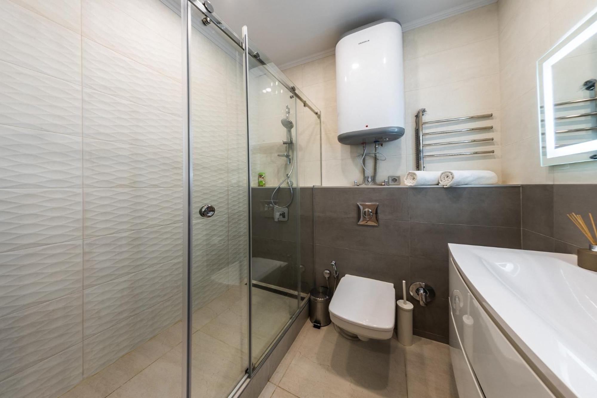 Gagarin Studio Apartment Odesa Exterior photo
